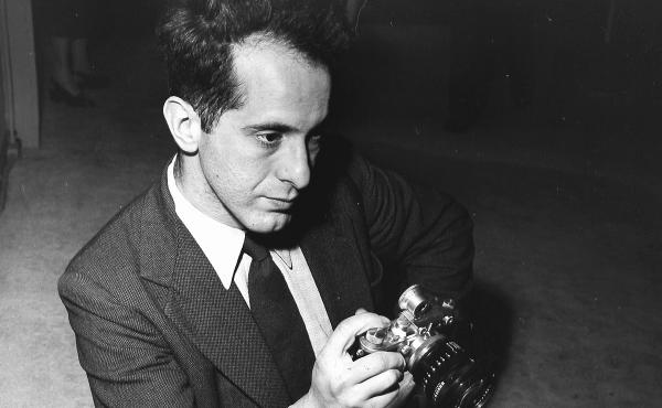 Photographer Robert Frank holds a camera in 1954. His photo book, The Americans, changed the way people saw photography and the way they saw the U.S. Frank died on Monday at the age of 94. Photographer Robert Frank holds a camera in 1954. His photo book, The Americans, changed the way people saw photography and the way they saw the U.S. Frank died on Monday at the age of 94.