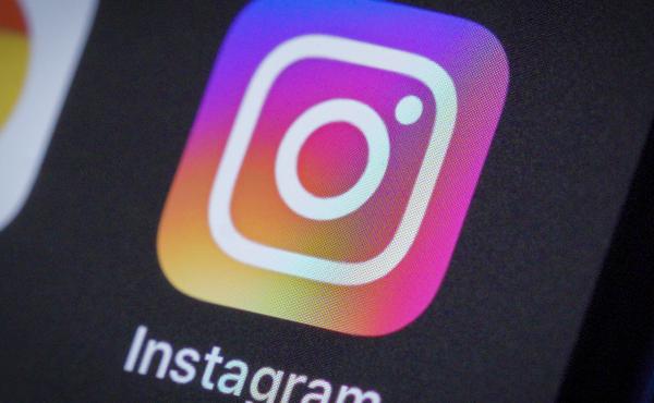The Instagram photo sharing app is seen on an iPhone 11 Pro Max on April 4. Sarah Frier details the app's rise in her book No Filter: The Inside Story of Instagram. The Instagram photo sharing app is seen on an iPhone 11 Pro Max on April 4. Sarah Frier details the app's rise in her book No Filter: The Inside Story of Instagram.