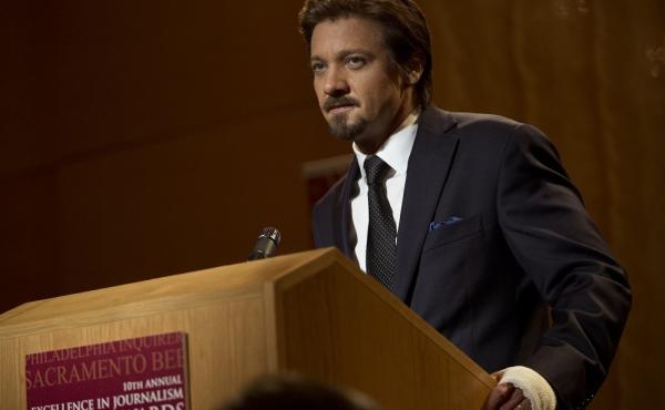 Jeremy Renner plays Pulitzer Prize-winning journalist Gary Webb. Jeremy Renner plays Pulitzer Prize-winning journalist Gary Webb.
