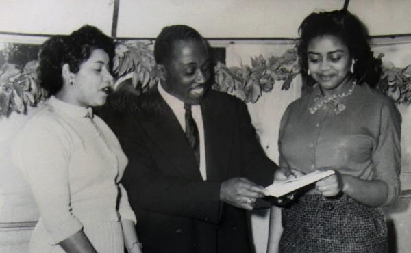 Minnie Forbes (right) took over as owner of the Detroit Stars from her uncle Ted Raspberry (center) in 1956. Forbes, now 88, is the last living Negro Leagues team owner. Minnie Forbes (right) took over as owner of the Detroit Stars from her uncle Ted Raspberry (center) in 1956. Forbes, now 88, is the last living Negro Leagues team owner.
