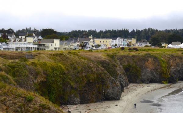 Mendocino, Calif., lures vacationing tourists and retirees. But the lone hospital on this remote stretch of coast, in nearby Fort Bragg, is struggling financially. Mendocino, Calif., lures vacationing tourists and retirees. But the lone hospital on this remote stretch of coast, in nearby Fort Bragg, is struggling financially.