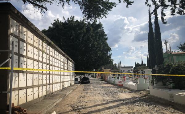 A site in a Guadalajara cemetery last week, where the state wants to bury the bodies that are currently stacked up at the local morgue. A site in a Guadalajara cemetery last week, where the state wants to bury the bodies that are currently stacked up at the local morgue.