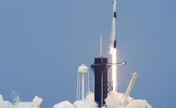 A SpaceX Falcon 9, with NASA astronauts Doug Hurley and Bob Behnken in the Dragon crew capsule, lifts off from Pad 39A at the Kennedy Space Center in Cape Canaveral, Fla., on Saturday. A SpaceX Falcon 9, with NASA astronauts Doug Hurley and Bob Behnken in the Dragon crew capsule, lifts off from Pad 39A at the Kennedy Space Center in Cape Canaveral, Fla., on Saturday.