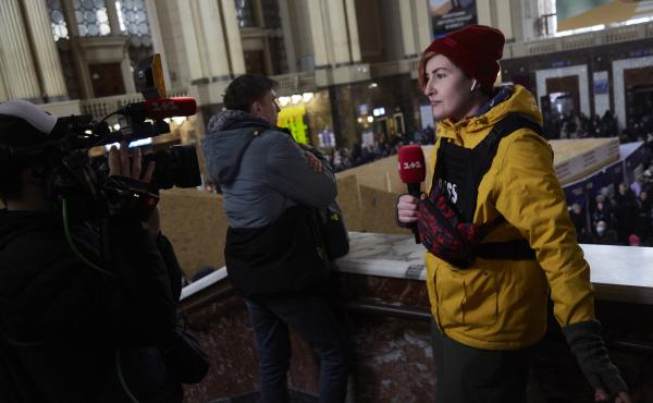 Journalists report from Kyiv, Ukraine, on March 2. Media coverage of Russia's invasion of Ukraine has been massive. Journalists report from Kyiv, Ukraine, on March 2. Media coverage of Russia's invasion of Ukraine has been massive.