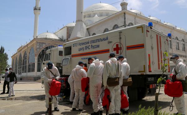 Russian Emergency Situations Ministry employees carry out the disinfection of a mosque in Makhachkala, Dagestan's capital. Russian Emergency Situations Ministry employees carry out the disinfection of a mosque in Makhachkala, Dagestan's capital.