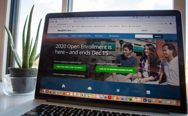 HealthCare.gov provides tools to guide you cost comparisons when you're choosing a health care plan. HealthCare.gov provides tools to guide you cost comparisons when you're choosing a health care plan.