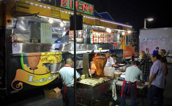 Imagine a world where you can buy fresh, delicious tacos on every street corner. Imagine a world where you can buy fresh, delicious tacos on every street corner.