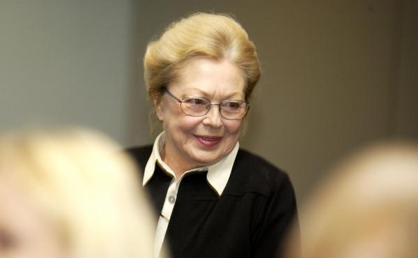 Dr. Mathilde Krim at the World AIDS Day Symposium presented by the Foundation For AIDS Research and the Columbia University Mailman School of Public Health in 2002. Krim had a knack for helping people talk about HIV/AIDS rationally, colleagues say. Dr. Mathilde Krim at the World AIDS Day Symposium presented by the Foundation For AIDS Research and the Columbia University Mailman School of Public Health in 2002. Krim had a knack for helping people talk about HIV/AIDS rationally, colleagues say.