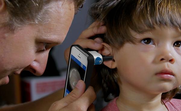 The San Francisco-based startup CellScope has built a tool to do ear exams at home, instead of going to the doctor. The San Francisco-based startup CellScope has built a tool to do ear exams at home, instead of going to the doctor.
