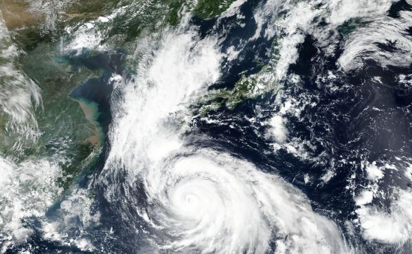 Typhoon Haishen is poised to make landfall in southwestern Japan Sunday, bringing with it heavy rains and lashing winds. Forecasters predict it will then head toward the Korean peninsula. Typhoon Haishen is poised to make landfall in southwestern Japan Sunday, bringing with it heavy rains and lashing winds. Forecasters predict it will then head toward the Korean peninsula.