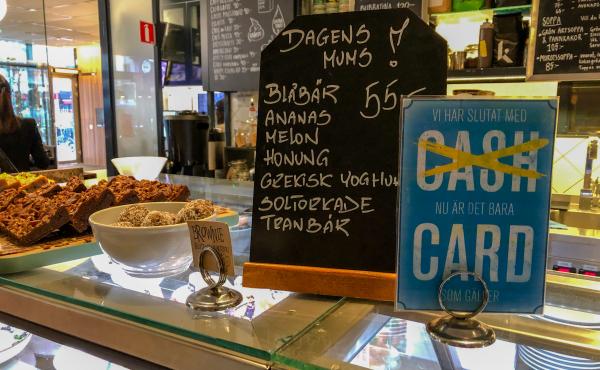 The Urban Deli cafe in Stockholm no longer accepts cash for any transactions. Going cashless is a growing trend throughout Sweden that some are beginning to question. The Urban Deli cafe in Stockholm no longer accepts cash for any transactions. Going cashless is a growing trend throughout Sweden that some are beginning to question.