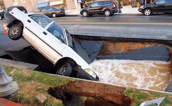 High-profile events like bridge collapses or road sinkholes (like this one in Maryland in 2010) could make you think America's roads are crumbling. That's not quite true. High-profile events like bridge collapses or road sinkholes (like this one in Maryland in 2010) could make you think America's roads are crumbling. That's not quite true.