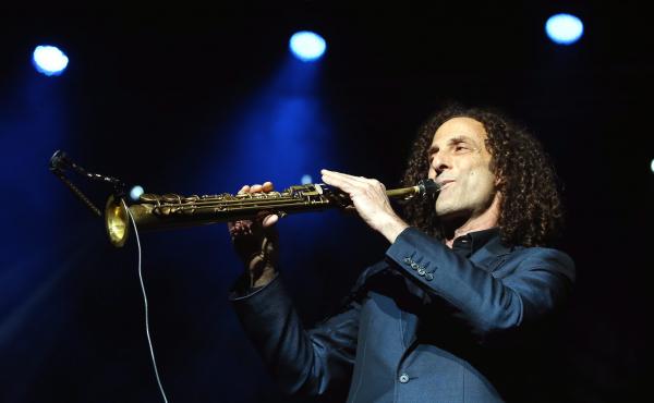 After deleting tweets from a Hong Kong protest site, Kenny G said he was "not trying to defy government orders." After deleting tweets from a Hong Kong protest site, Kenny G said he was "not trying to defy government orders."