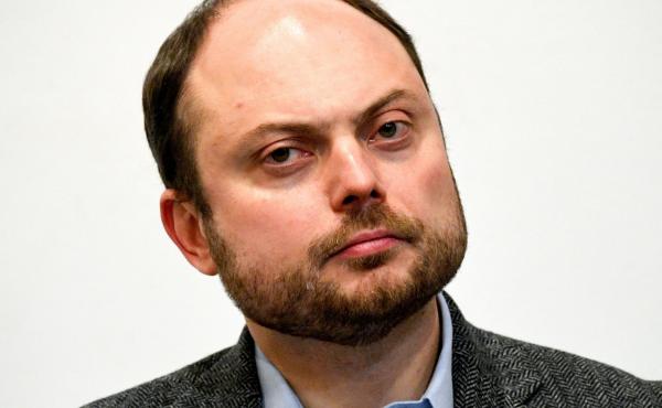 Russian activist Vladimir Kara-Murza attends a conference of Russia's leading rights group Memorial in Moscow in October. Russian activist Vladimir Kara-Murza attends a conference of Russia's leading rights group Memorial in Moscow in October.