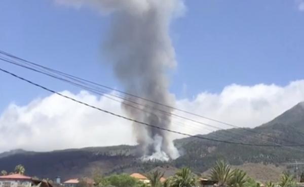 This image taken from video shows the volcanic eruption in La Palma filmed by a resident. The volcano on Spain's Atlantic Ocean island of La Palma erupted Sunday after a weeklong buildup of seismic activity. This image taken from video shows the volcanic eruption in La Palma filmed by a resident. The volcano on Spain's Atlantic Ocean island of La Palma erupted Sunday after a weeklong buildup of seismic activity.