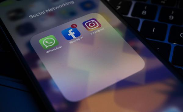 An update to Facebook's routers that coordinate network traffic went wrong on Monday, sending a wave of disruption and effectively shutting down Instagram, Facebook and WhatsApp. An update to Facebook's routers that coordinate network traffic went wrong on Monday, sending a wave of disruption and effectively shutting down Instagram, Facebook and WhatsApp.