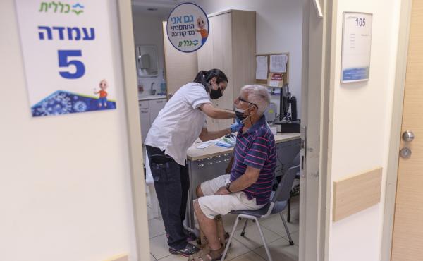 The director of WHO now says that a booster moratorium should be in force until 10% of the population in all countries is vaccinated. Israel had previously announced plans to give a third Pfizer dose to residents age 60 and up after an uptick in COVID cas The director of WHO now says that a booster moratorium should be in force until 10% of the population in all countries is vaccinated. Israel had previously announced plans to give a third Pfizer dose to residents age 60 and up after an uptick in COVID cas