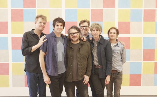 Wilco, left to right: Nels Cline, Glenn Kotche, Jeff Tweedy, Mikael Jorgensen, Pat Sansone, John Stirratt. Wilco, left to right: Nels Cline, Glenn Kotche, Jeff Tweedy, Mikael Jorgensen, Pat Sansone, John Stirratt.