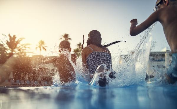 To help keep weak swimmers safe, stay "touch-close" and don't rely on a busy lifeguard to be the only eyes on a crowded pool or beach. It's best, say experts working to prevent drownings, to designate a nondrinking adult to scan the water at any pool part To help keep weak swimmers safe, stay "touch-close" and don't rely on a busy lifeguard to be the only eyes on a crowded pool or beach. It's best, say experts working to prevent drownings, to designate a nondrinking adult to scan the water at any pool part